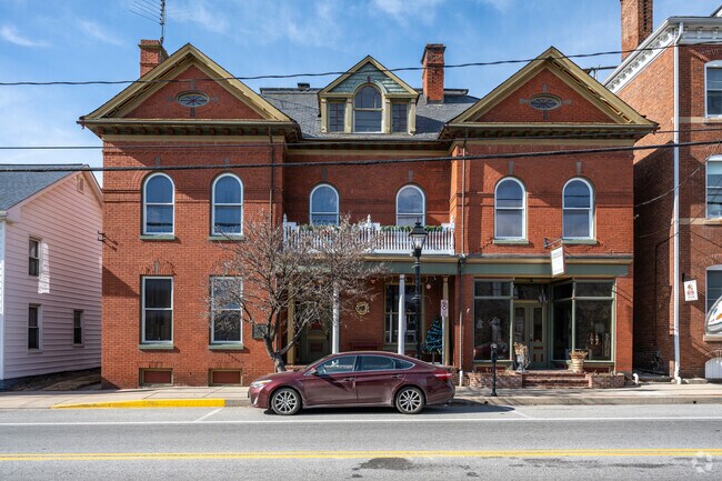 When George Washington was President he stayed at the Good Tavern in Taneytown.