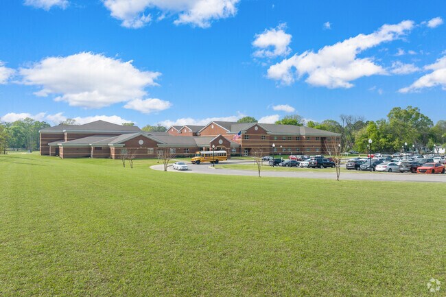 Bellingrath Middle School is a highly-rated middle school located in Old Cloverdale.