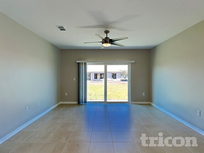 252 Garnet Ave, Kissimmee, FL 34758 - photo 3