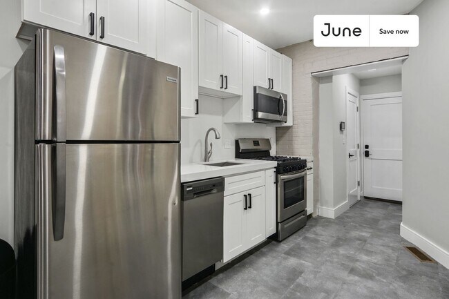 17 Sheafe St unit 2, Boston, MA 02113 - photo 2