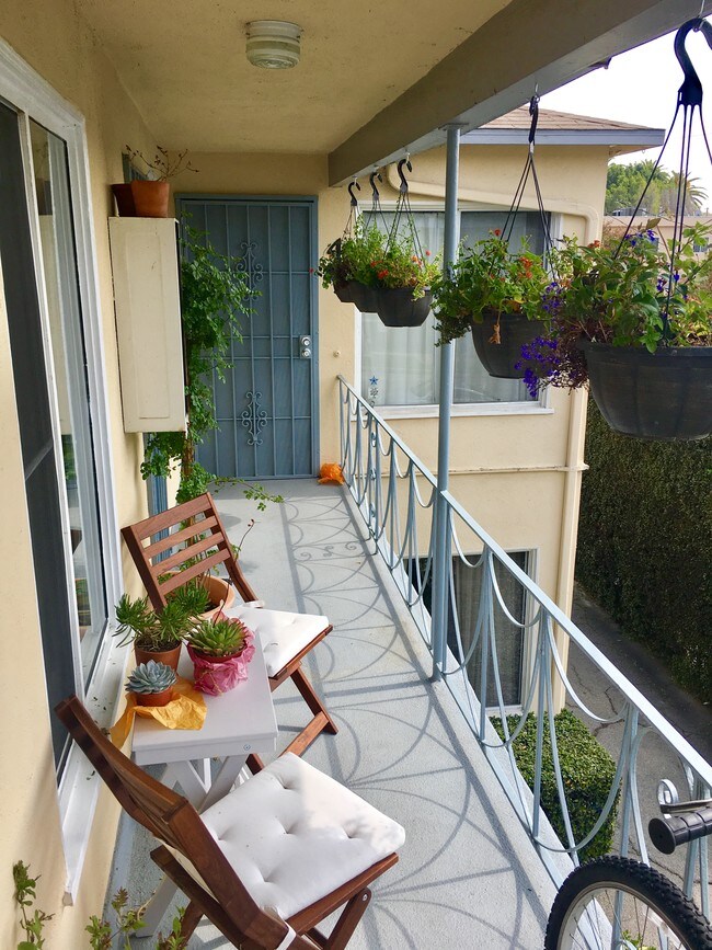 514 N Van Ness Ave unit 3, Los Angeles, CA 90004 - photo 5