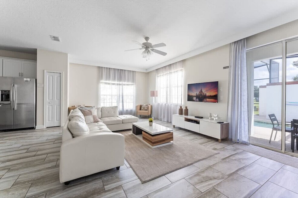 4800 Crusoe St unit ID1280924P, Kissimmee, FL 34746 - photo 1