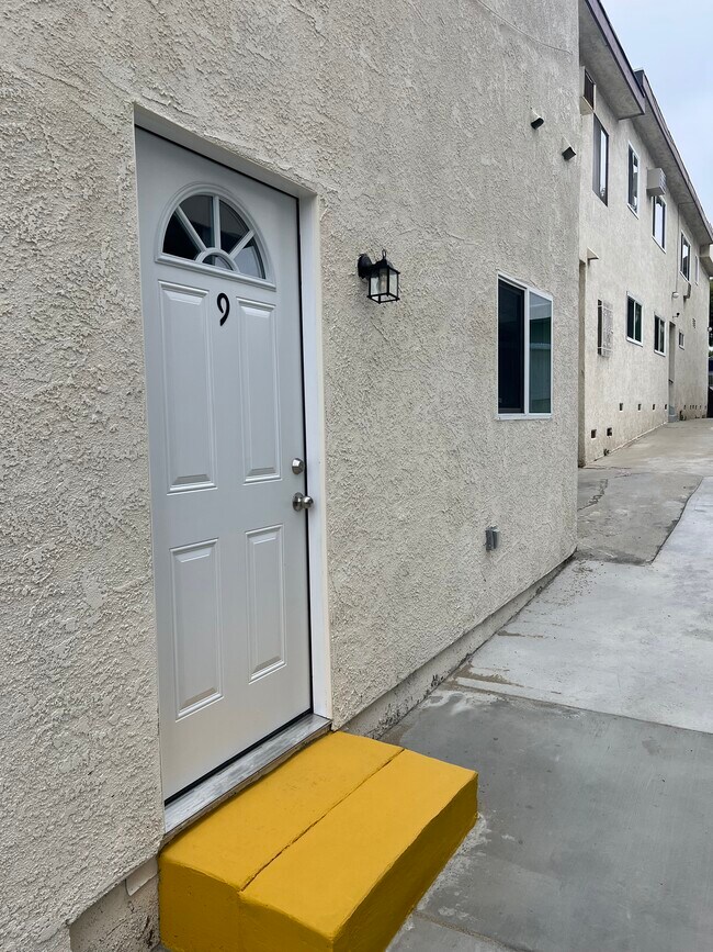 233 Park View N St unit 3, Los Angeles, CA 90026 - photo 3