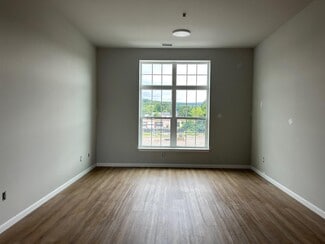 52 Church St, Gloversville, NY 12078