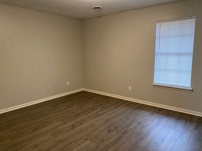 40 Sta Les Cove unit 3, Jackson, TN 38305 - photo 6