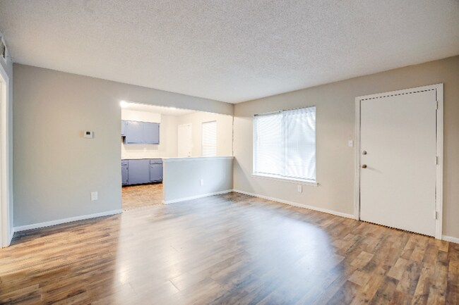 336 S Dudley St unit 2, Memphis, TN 38104 - photo 6