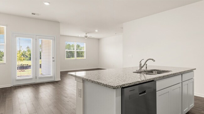 108 Oakchase Park Ln unit 36197529, Hampton, GA 30228 - photo 6