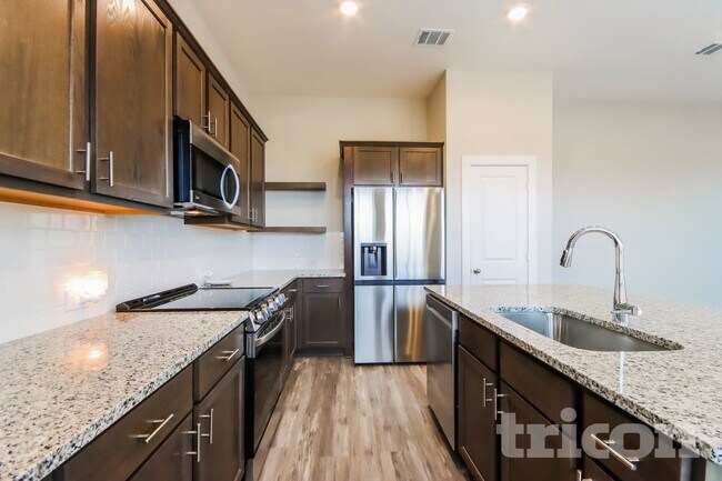 22815 Terrazzo Dr, Katy, TX 77449 - photo 6