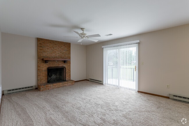 3 bedroom/ 2 Bath - 1,550 SQ Ft