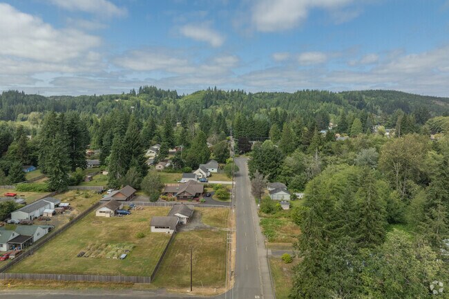 Central Park is a charming residential neighborhood in between Olympia and the Washington Coast.