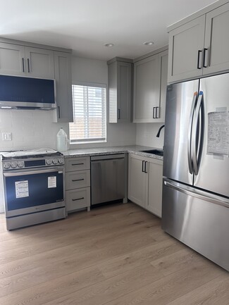 503 S Guadalupe Ave Unit B, Redondo Beach, CA 90277