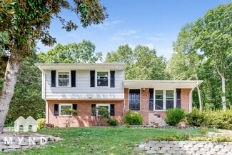 1530 Ridgewood Dr, Gastonia, NC 28054