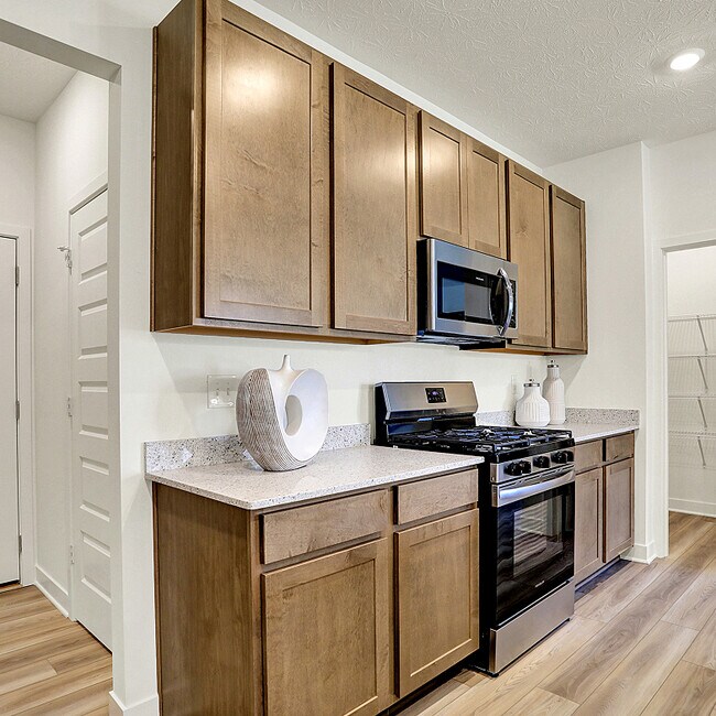 6428 Tutelo Dr, Noblesville, IN 46062 - photo 5