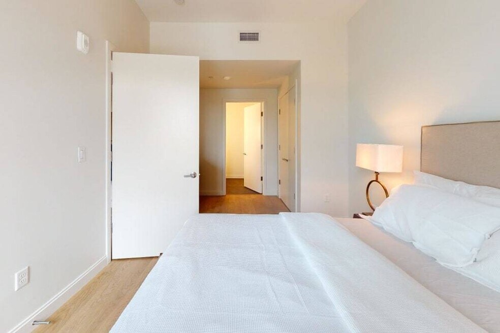 59 Brighton Ave unit 202Lq, Allston, MA 02134 - photo 1