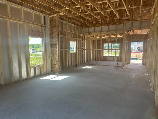 278 Evening Bay Ct, Pendleton, IN 46064 - photo 7