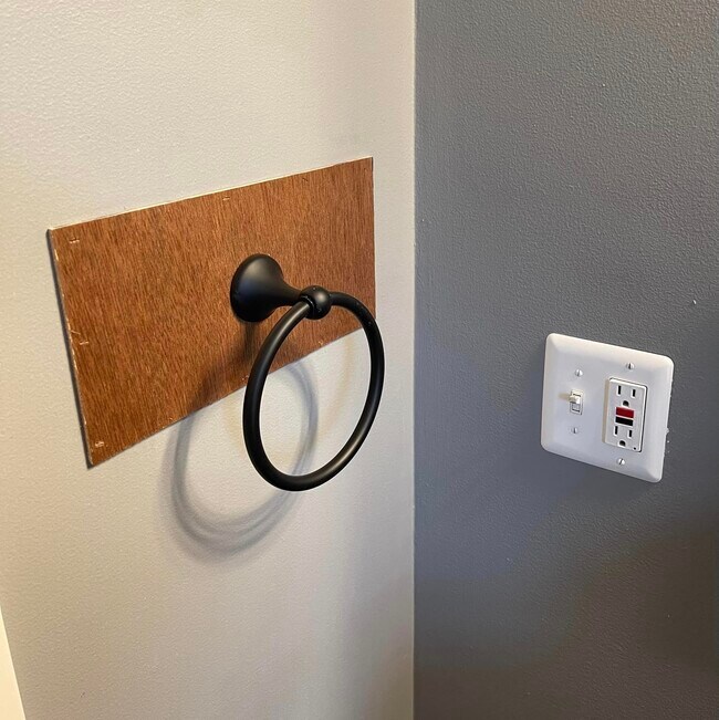 308 5th St unit 2, Ludington, MI 49431 - photo 5