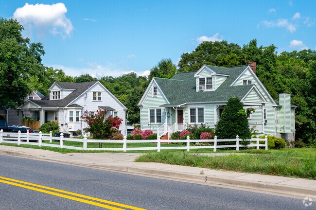 Farmhouse style homes along 64th Ave in Radiant Valley.