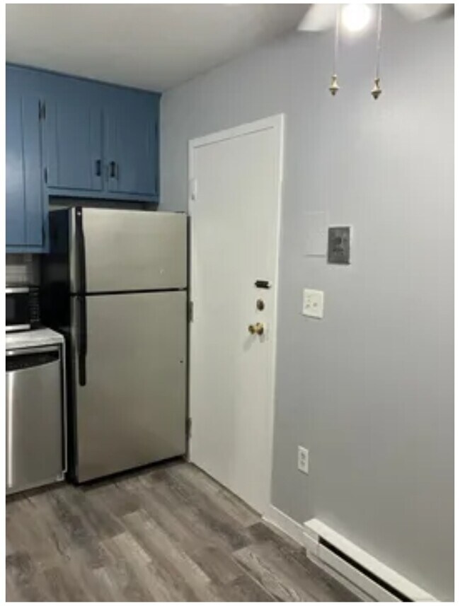 23 Shirley St unit Ledgeside Condominiu, Waterbury, CT 06708 - photo 6