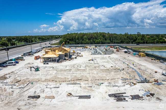 Ekos Santa Barbara, Naples, FL 34104 - photo 4