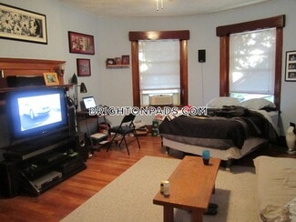 23 Egremont Rd Unit 4, Boston, MA 02135