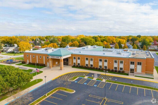 Harnew Elementary School provides high-quality education for its students.