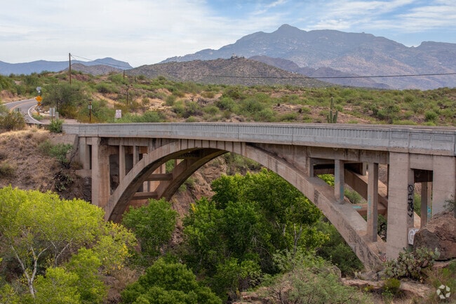 The Rincon Mountains highlight the Vail area with their towering majesty.