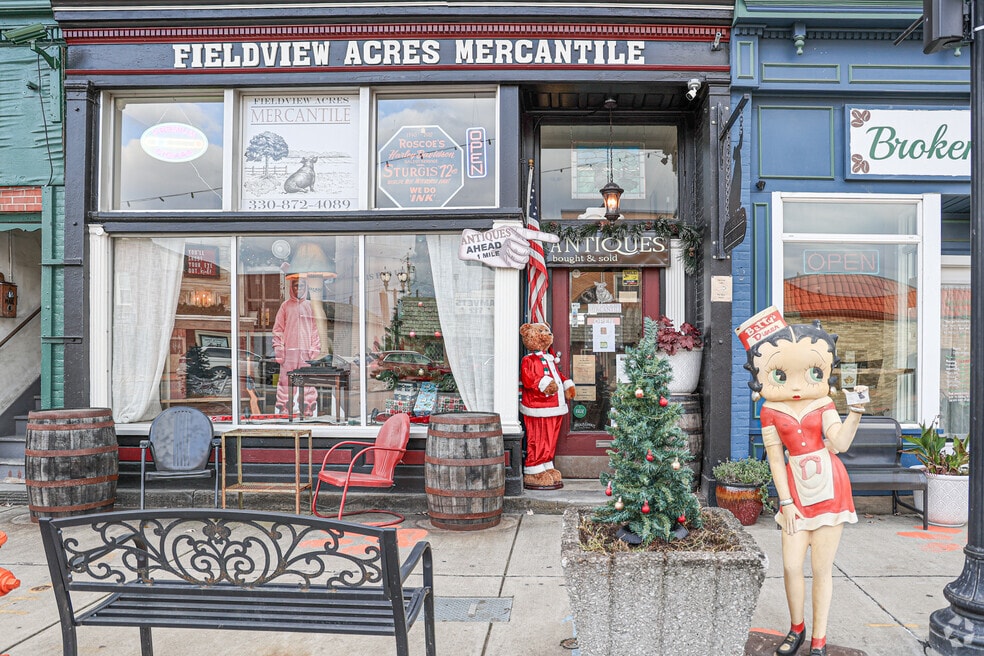 NH_NewtonFalls_548131_P2_V1_11202024