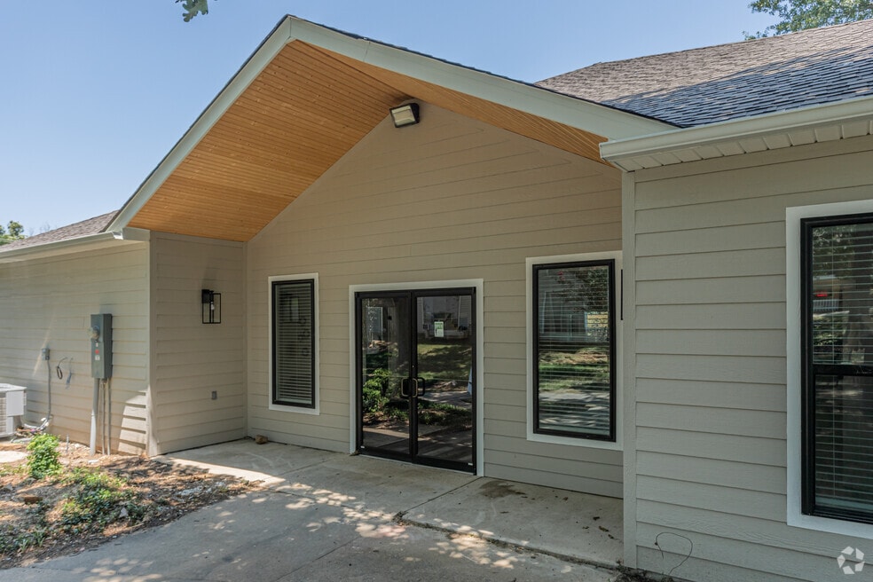 Timbers at Lakewood, North Little Rock, AR 72116 - photo 1