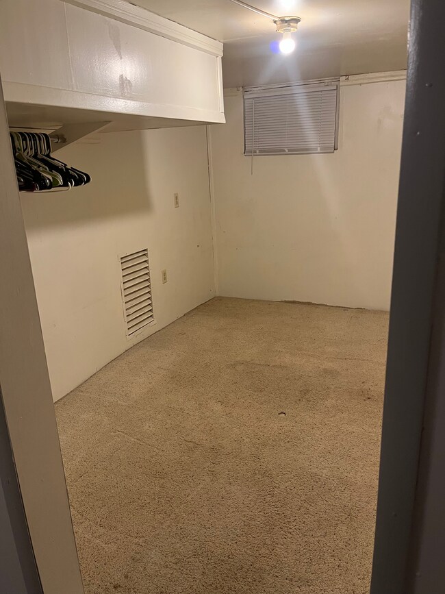 805 5th Ave NW unit 5, Mandan, ND 58554 - photo 5