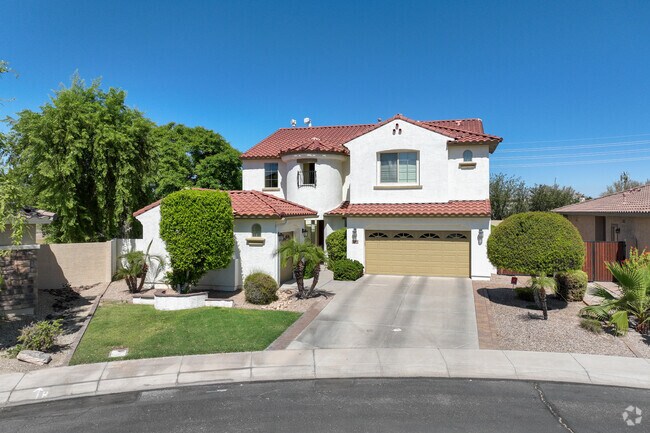 Some Spanish-Revival style homes in Clemente Ranch were built in the 2020s.