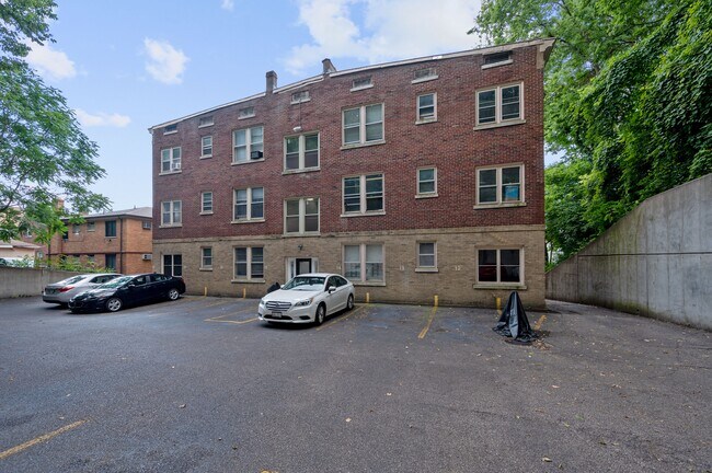 384 Probasco, Cincinnati, OH 45220 - photo 2