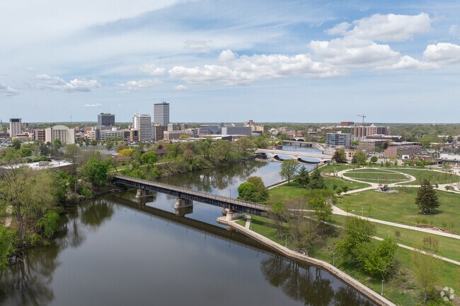 Downtown South Bend is just across the St. Joseph River from Howard Park-East Bank.