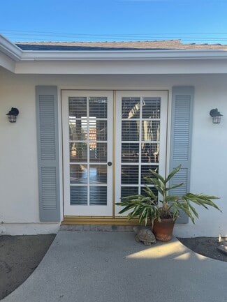 1305 5th St, Manhattan Beach, CA 90266