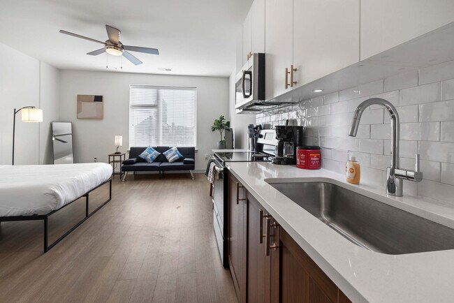 633 E Main St unit ID1031631P, Louisville, KY 40202 - photo 7