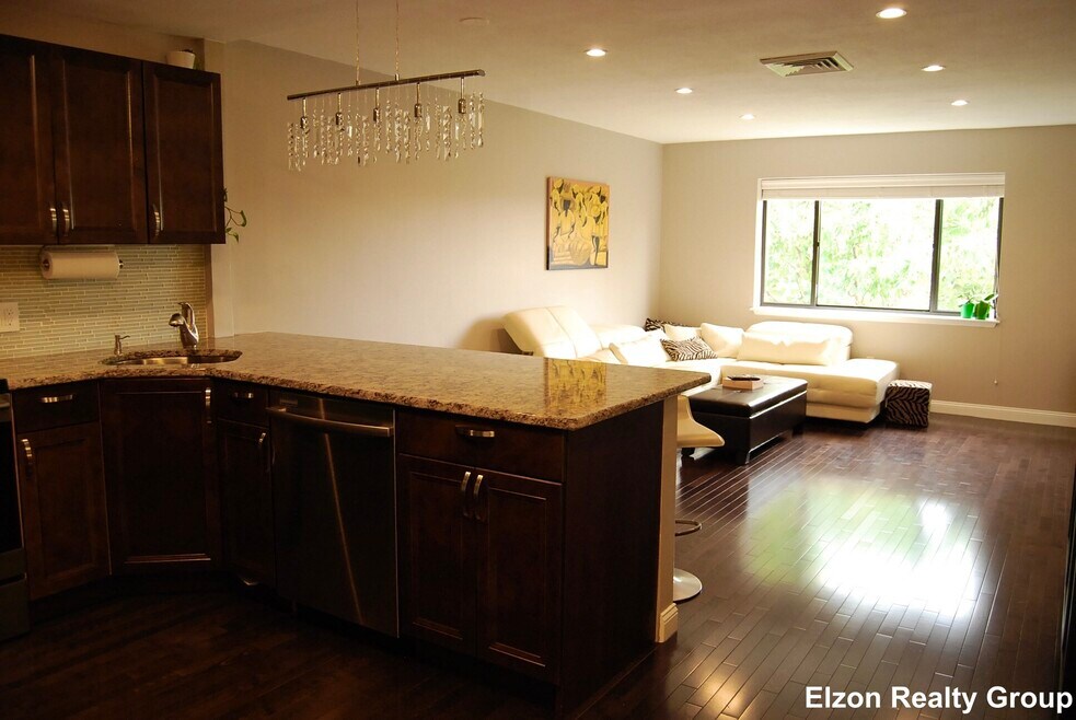 276 Chestnut Hill Ave unit 26, Brighton, MA 02135 - photo 1