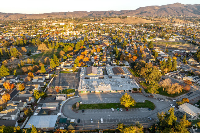 Educational opportunities abound at Robertson High (Continuation) School.