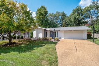 1653 Pepperwood Dr, Saint Louis, MO 63146