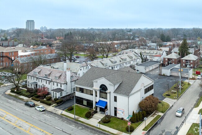 The Academy for Urban Scholars is located in Woodland Park, Columbus Ohio.
