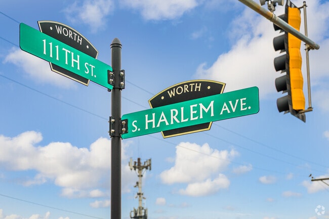 Sign at 111th St. and S. Harlem Ave.