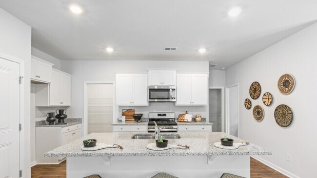 314 Sweetspire St unit 36205272, Moncks Corner, SC 29461 - photo 4