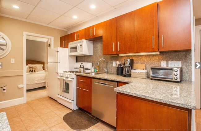 1249 Beacon St unit 4BB, Brookline, MA 02446 - photo 3