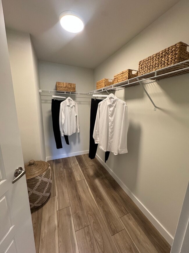 2460 NE 188th St unit 522, Miami, FL 33180 - photo 7