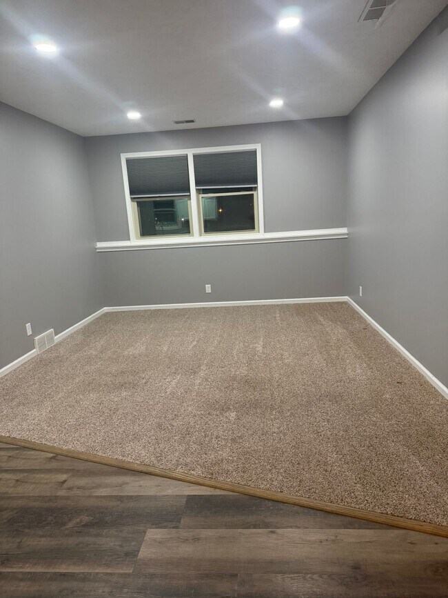 2347 Ferguson Rd unit 2347 1-2 Ferguson Rd, Ontario, OH 44906 - photo 5