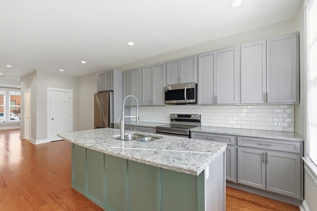 2215 E Biddle St, Baltimore, MD 21213 - photo 5