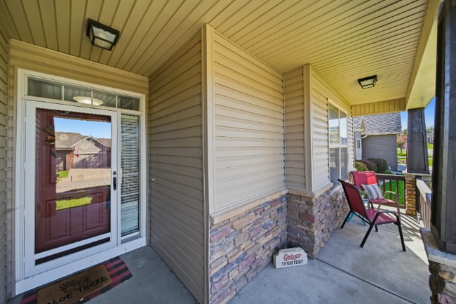 10603 S 213th St, Gretna, NE 68028 - photo 2