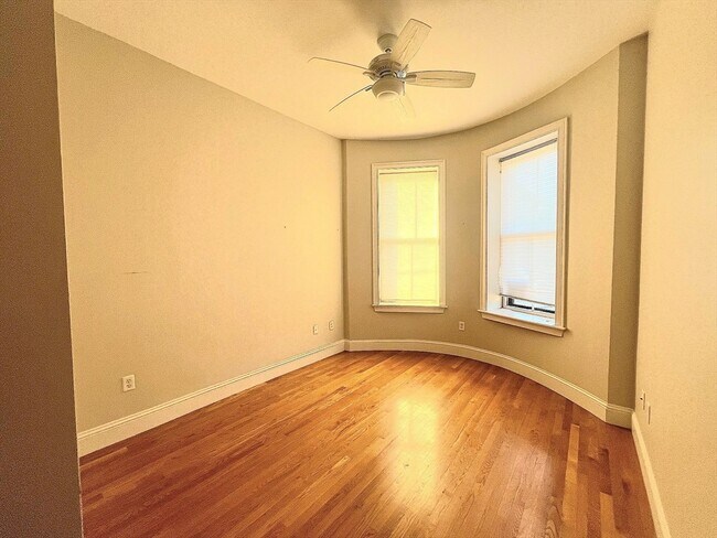 8 Alvah Kittredge Park unit 1, Roxbury, MA 02119 - photo 5