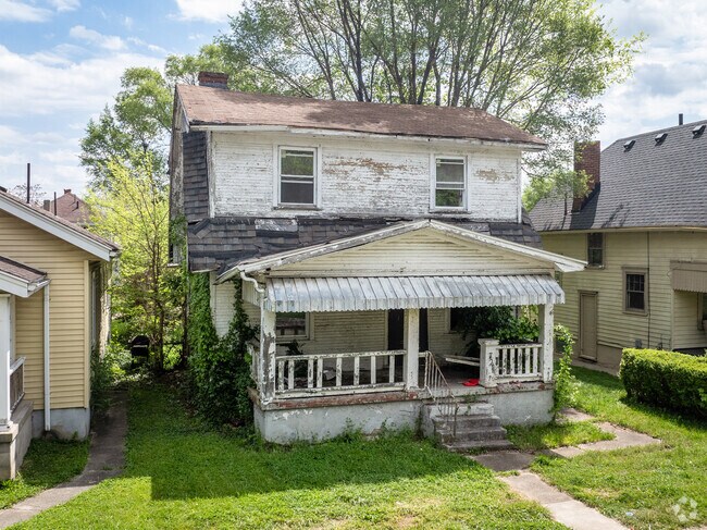 Imagine this Lakeview home after being renovated.