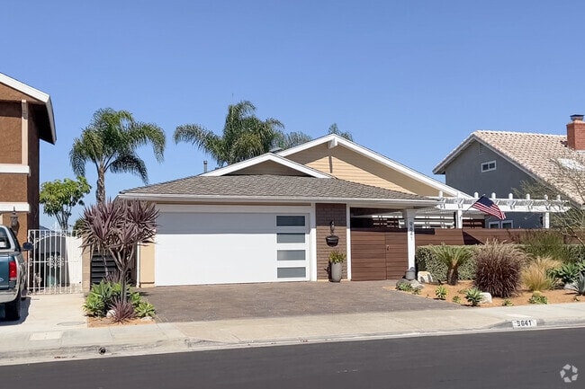 Mid century modern touches accent this ranch home in Southeast Huntington Beach.