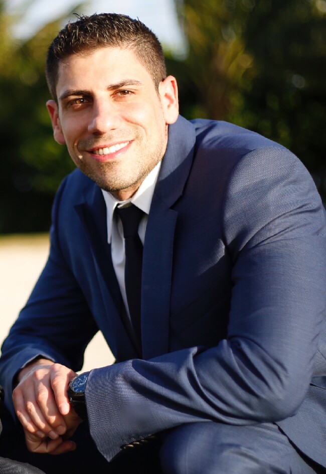 Agent Photo