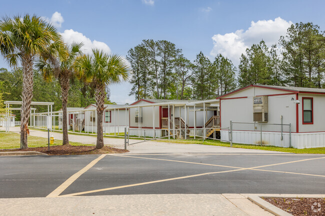 Charles B. DuBose Middle School has wonderful classroom buildings in Summerville.